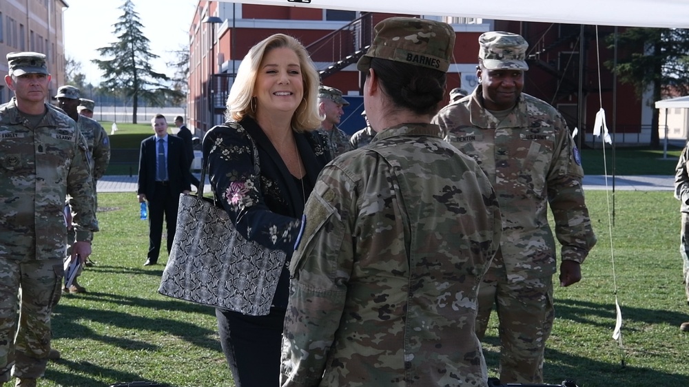 Secretary of the Army Visit to Vicenza - Photo 2