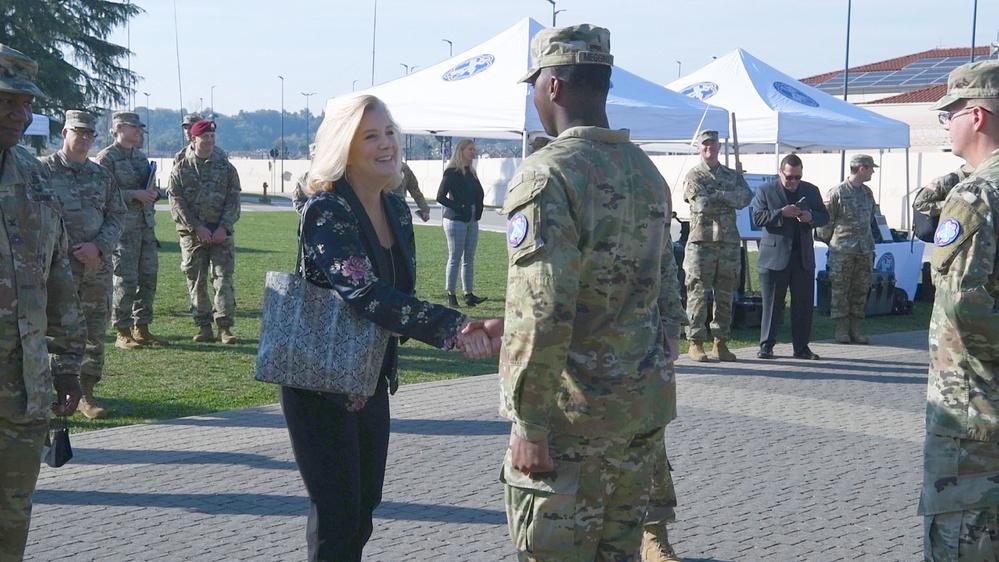 Secretary of the Army Visit to Vicenza - Photo 4