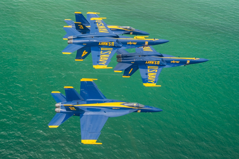 Blue Angels Navy Flight Demonstration Team – Pensacola Beach, Florida