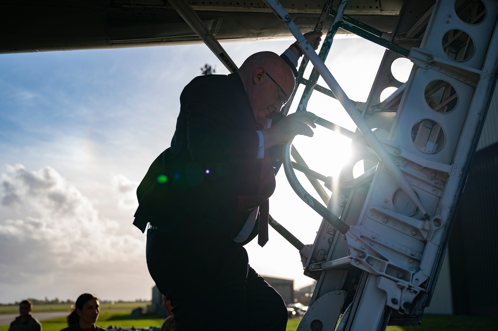 9th EBS hosts RAF, USAFE-AF, USSTRATCOM, Embassy leaders