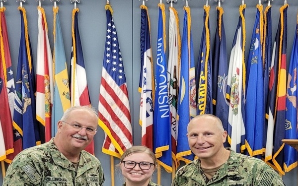 NAVY SG VISITS OAW-DEPLOYED NMCP PERSONNEL