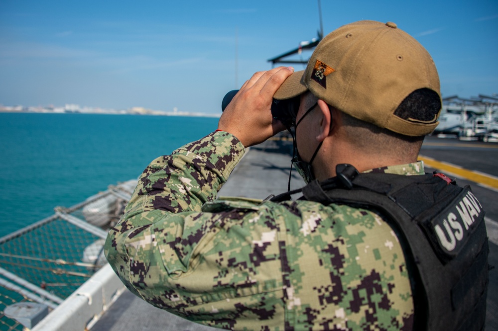 USS Essex In Port Operations