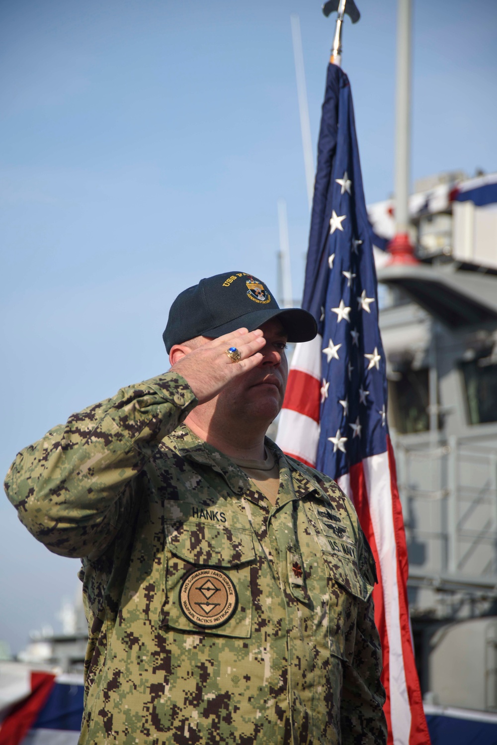 USS Patriot (MCM 7) Change of Command