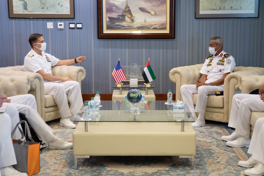 Vice Adm. Cooper visits UAE War College