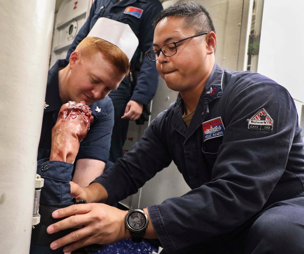 USS Benfold Conducts Drills