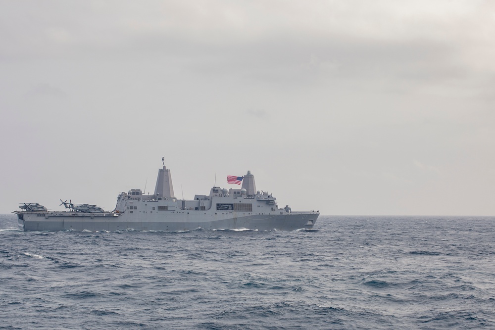 Essex ARG, 11th MEU transit Arabian Sea