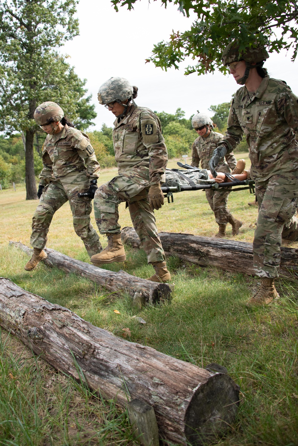 DVIDS - Images - Litter Obstacle Course [Image 13 of 16]