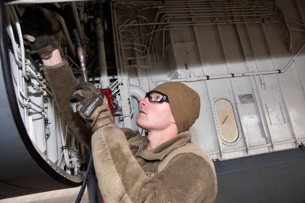 KC-135 Maintenance