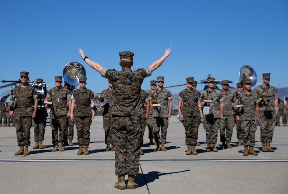 MAG-41 holds relief and appointment, retirement ceremony