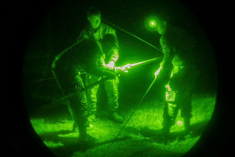 25th ID Soldiers prepare to defend Dillingham Airfield during JPMRC rotation 22-01