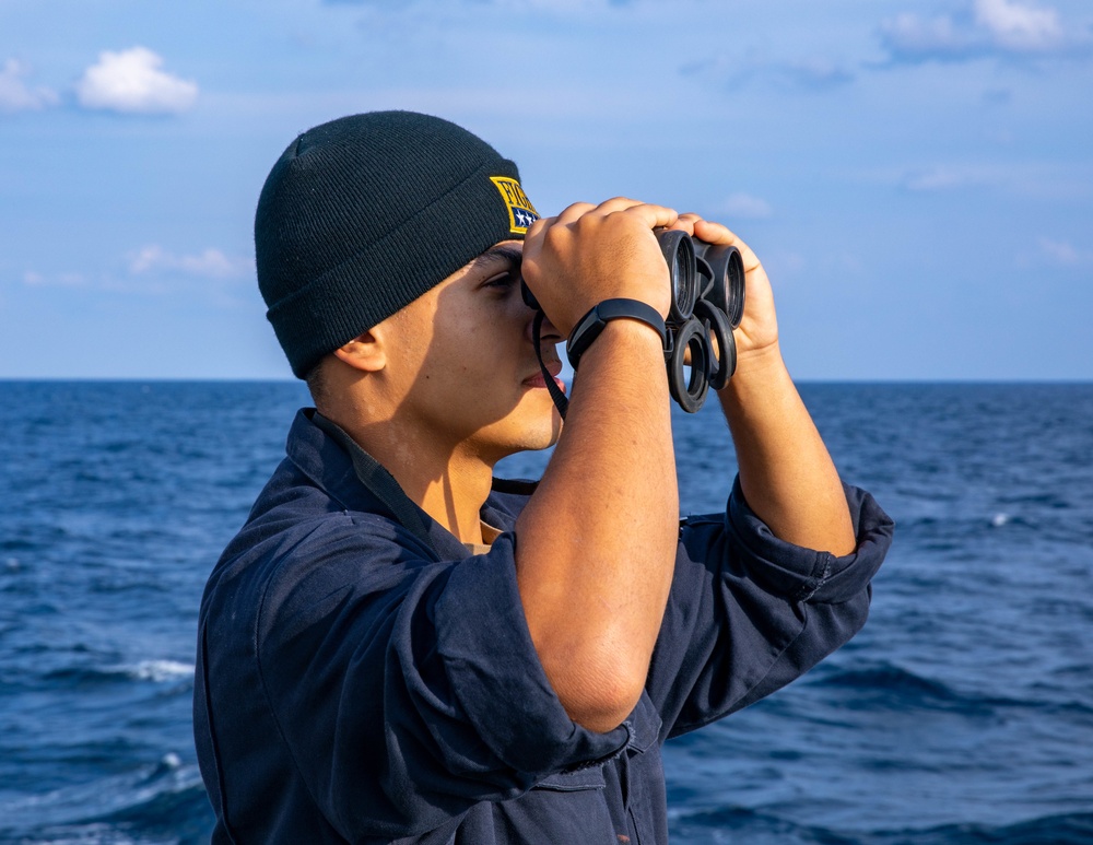 BMSN Leamondre Rhodes Scans the Sea for Surface Contacts