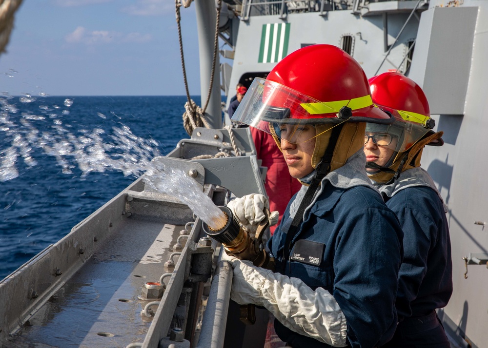 DCFN Laury Picasso Conducts De-Watering aboard USS Dewey