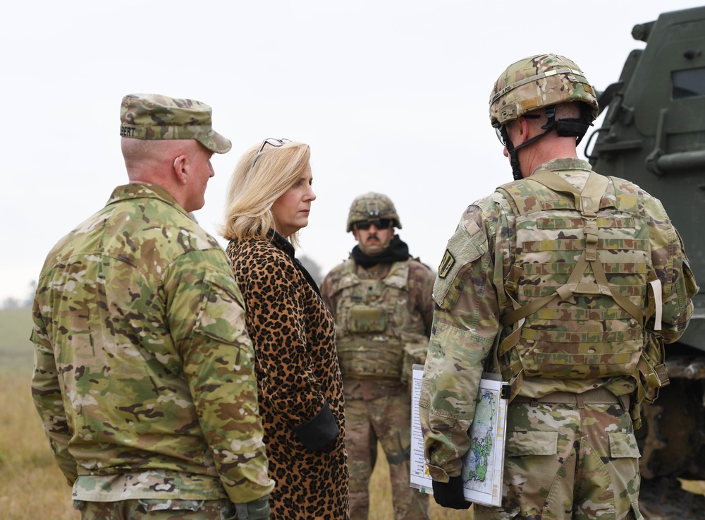 Army Secretary discusses lessons learned on newly fielded equipment with 41st Artillery Brigade