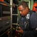 USS Sioux City Sailor Establishes Radio Comms During an ITT Drill