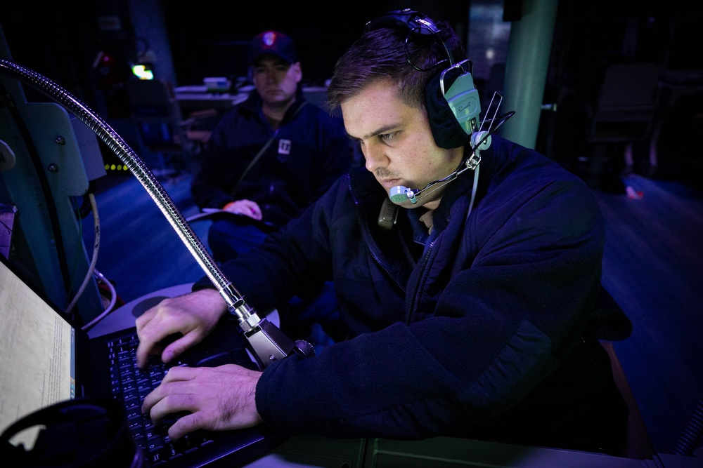 USS Sioux City Sailor Stands Watch During an ITT Drill
