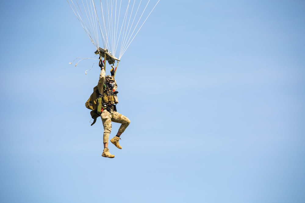 Freefall sustainment training