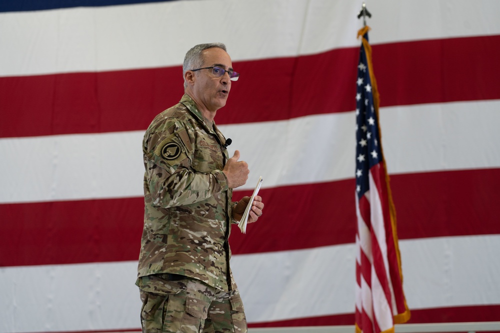 Senior Enlisted Advisor to the Chairman of the Joint Chiefs of Staff (SEAC) Ramon Colón-López visits Scott Air Force Base