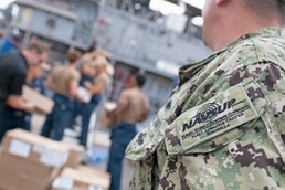 NAVSUP Visits Camp Lemonnier