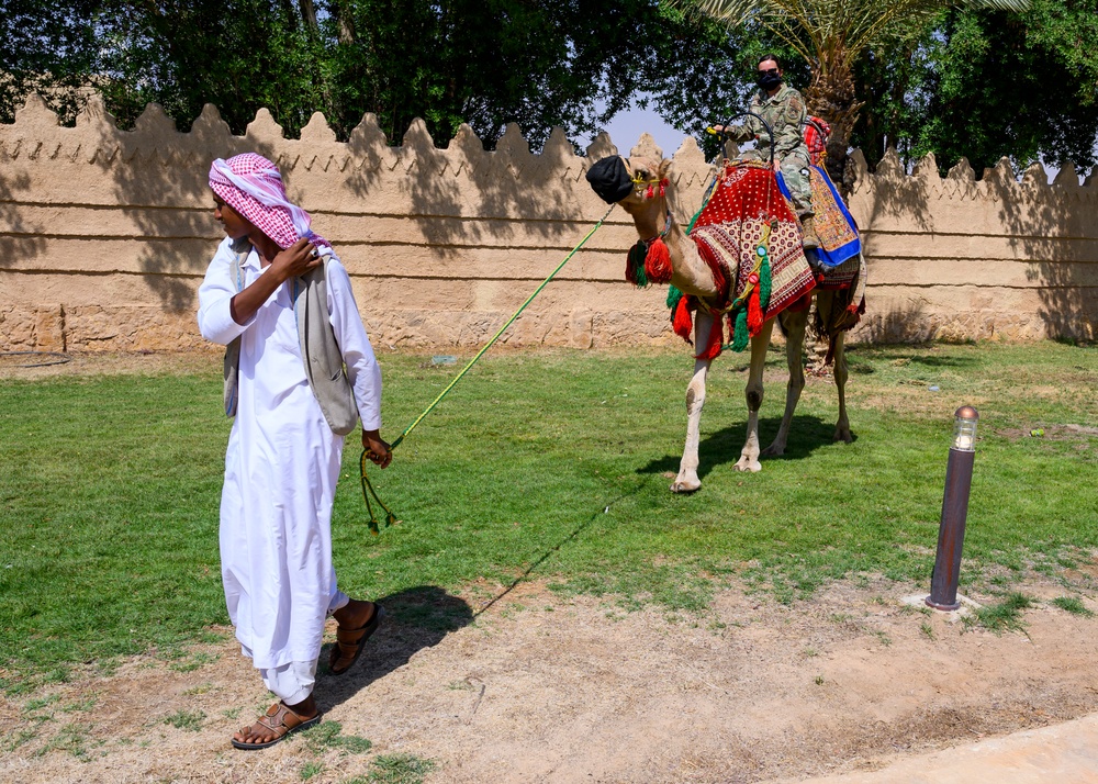 Joint forces attend third Saudi Cultural Day