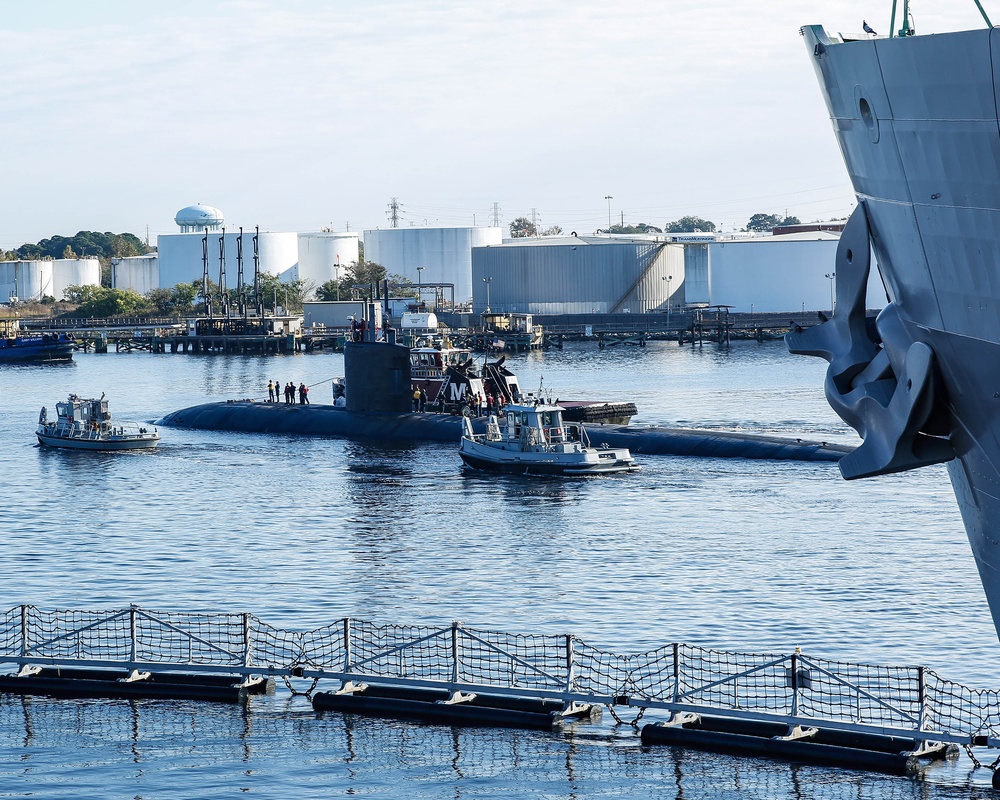 Norfolk Naval Shipyard Returns USS Pasadena to the Fleet