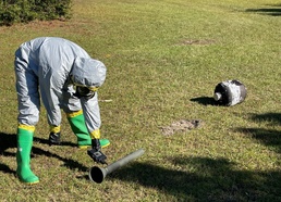 U.S. Army Explosive Ordnance Disposal teams compete in joint service EOD competition