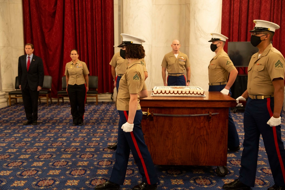 Marine Commandant, Sergeant Major conduct Marine Corps birthday cake-cutting ceremony at Senate