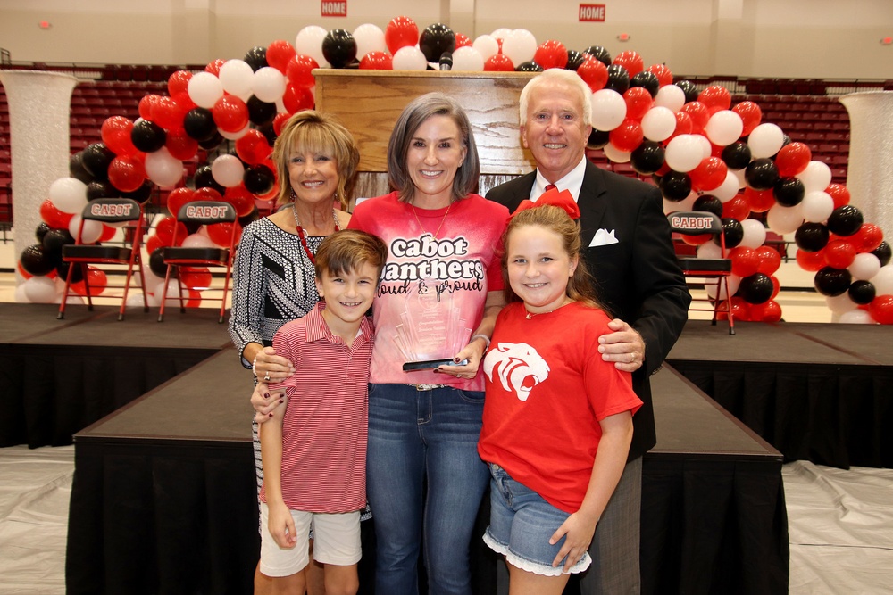 LRAFB key spouse named Arkansas Teacher of the Year
