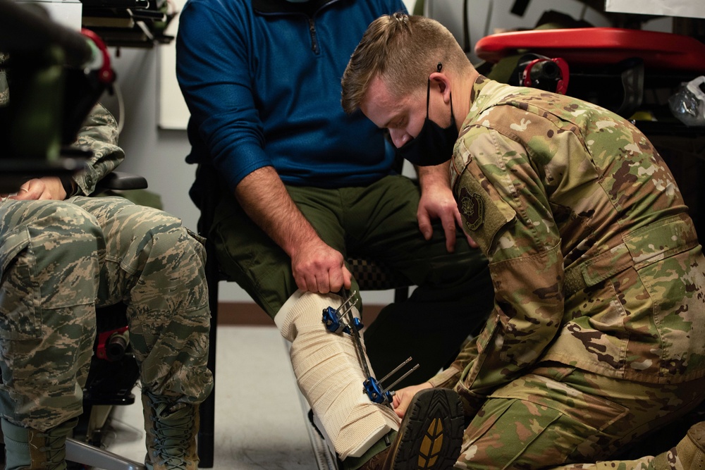 375th AES conducts aeromedical evacuation exercise