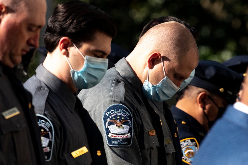 Pentagon Honors Fallen Pentagon Police Officer Cpl. George Gonzalez