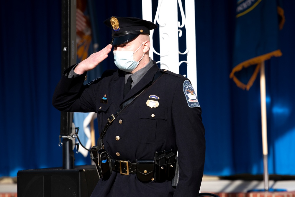 Pentagon Honors Fallen Pentagon Police Officer Cpl. George Gonzalez