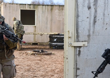 Mountain Peak Multi-Compo Team Preps Defense