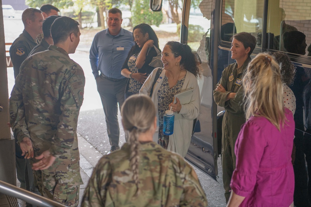 First Lady of PACAF and Yokota key spouse group visits COVID-19 contingency towers