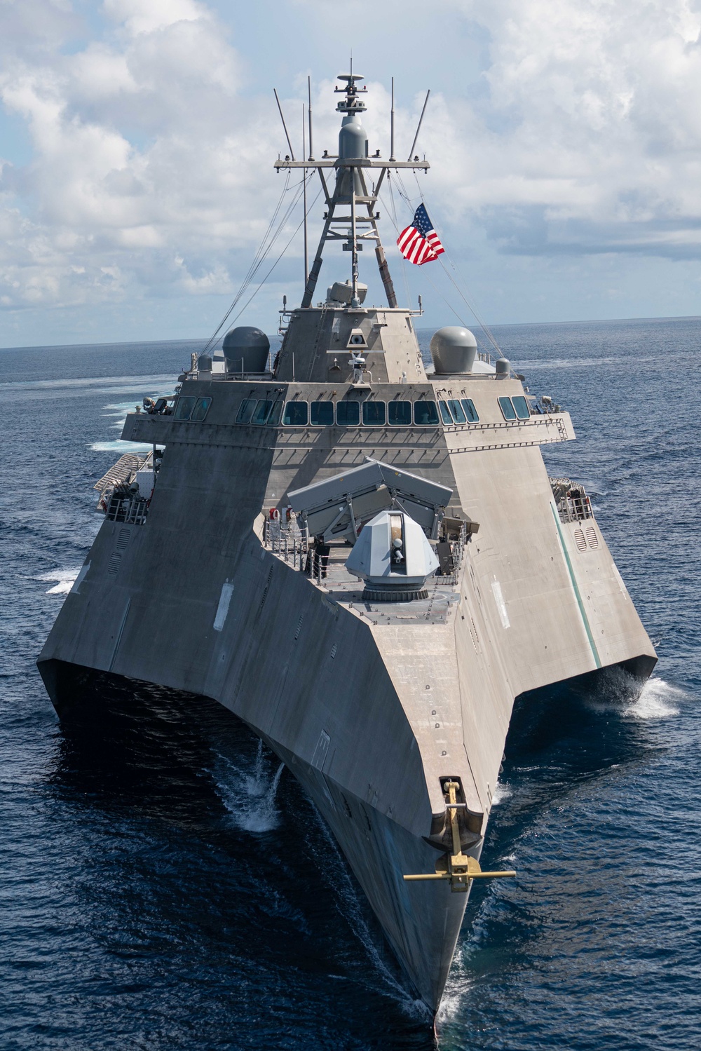 USS Jackson Transits South China Sea