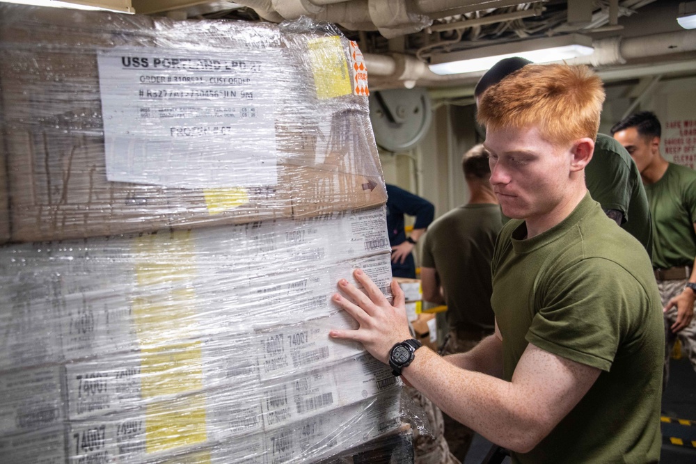 USNS John Lenthall (T-AO-189) Replenishes USS Portland (LPD 27)