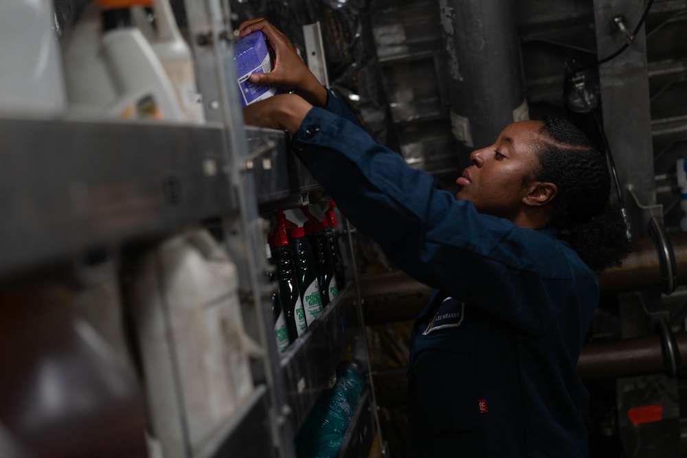 USS Jackson (LCS 6) Sailor Organizes Hazmat