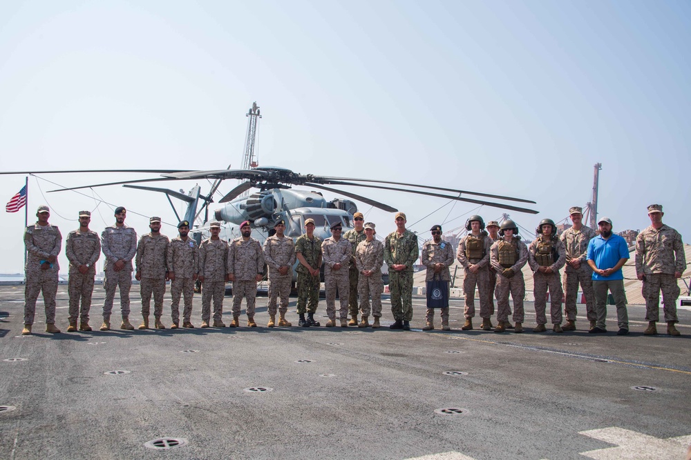 USS Portland (LPD 27) Hosts Royal Saudi Naval Forces
