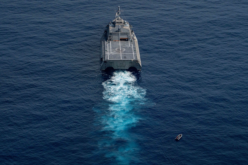 USS Jackson (LCS 6) Conducts Small Boat Operations