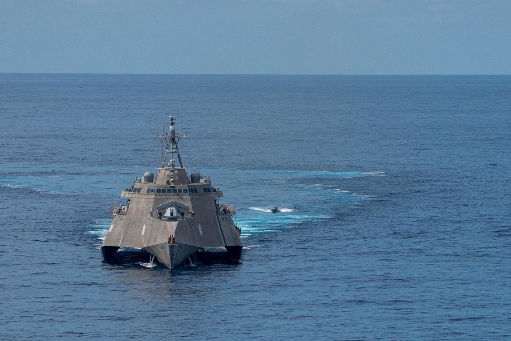 USS Jackson (LCS 6) Conducts Small Boat Operations