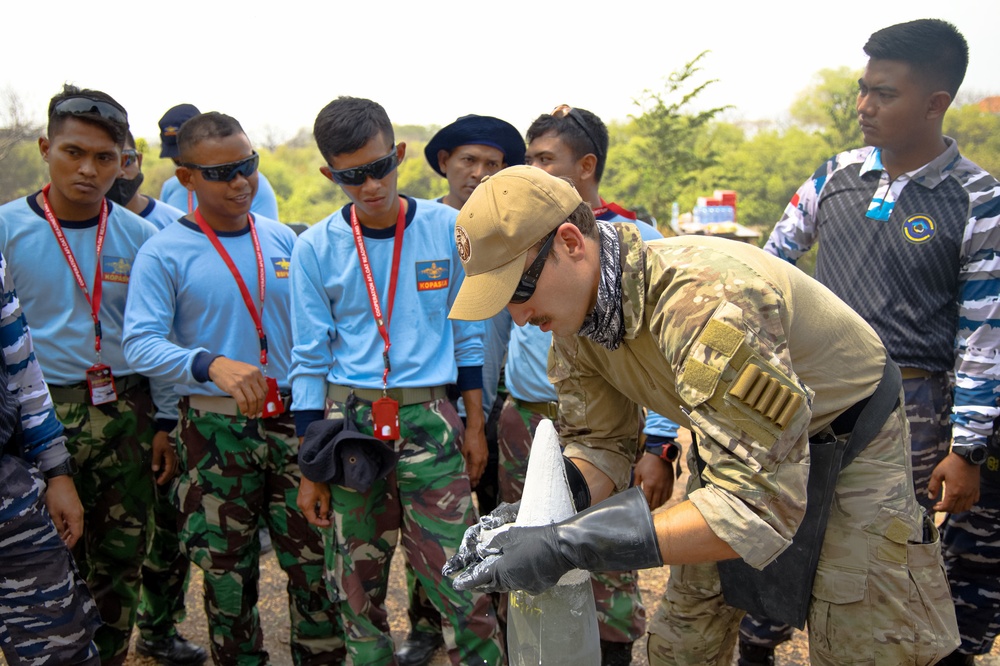 U.S. Navy discusses Explosive Ordnance Disposal during CARAT Indonesia 2021