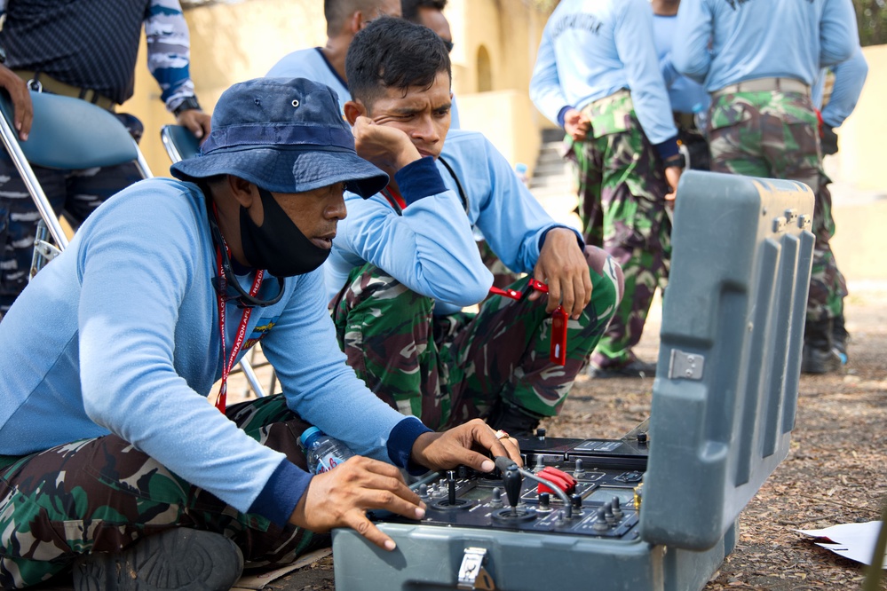 U.S. Navy discusses Explosive Ordnance Disposal during CARAT Indonesia 2021