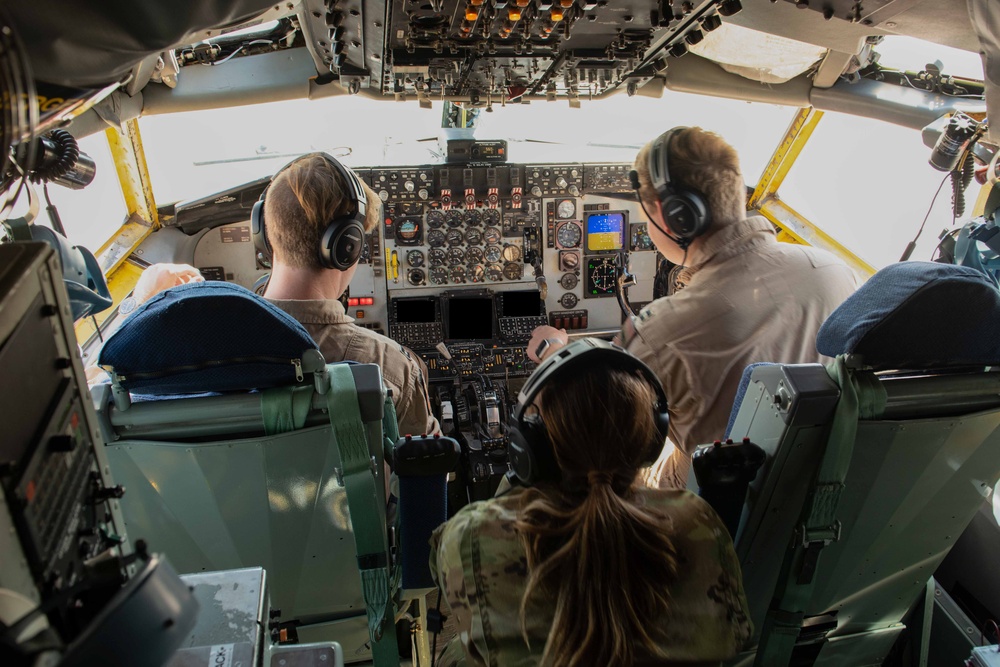 The 93rd Expeditionary Air Refueling Squadron performs an over-the-shoulder flight with the 384th EARS