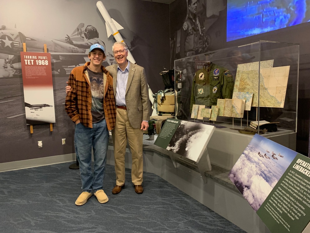 Vietnam Veteran visits Hampton Roads Naval Museum