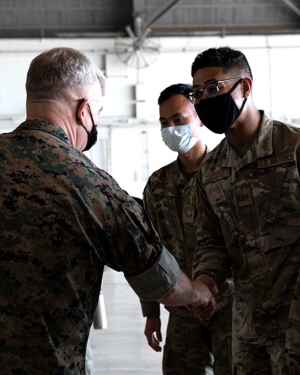 USCENTCOM Commander Recognizes 6th Air Refueling Wing Airmen