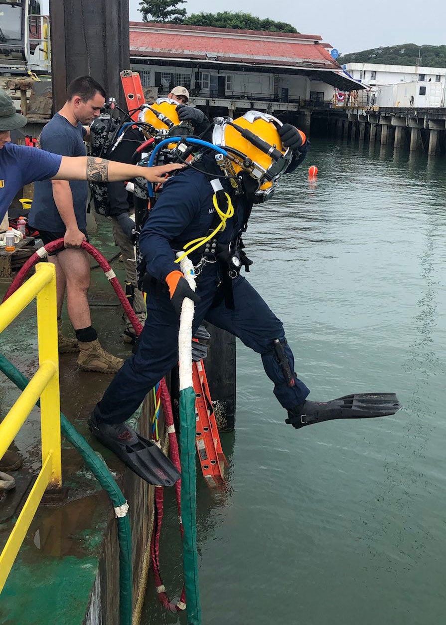 MDSU 2 Diver Enters Water to Conduct Diving Operations