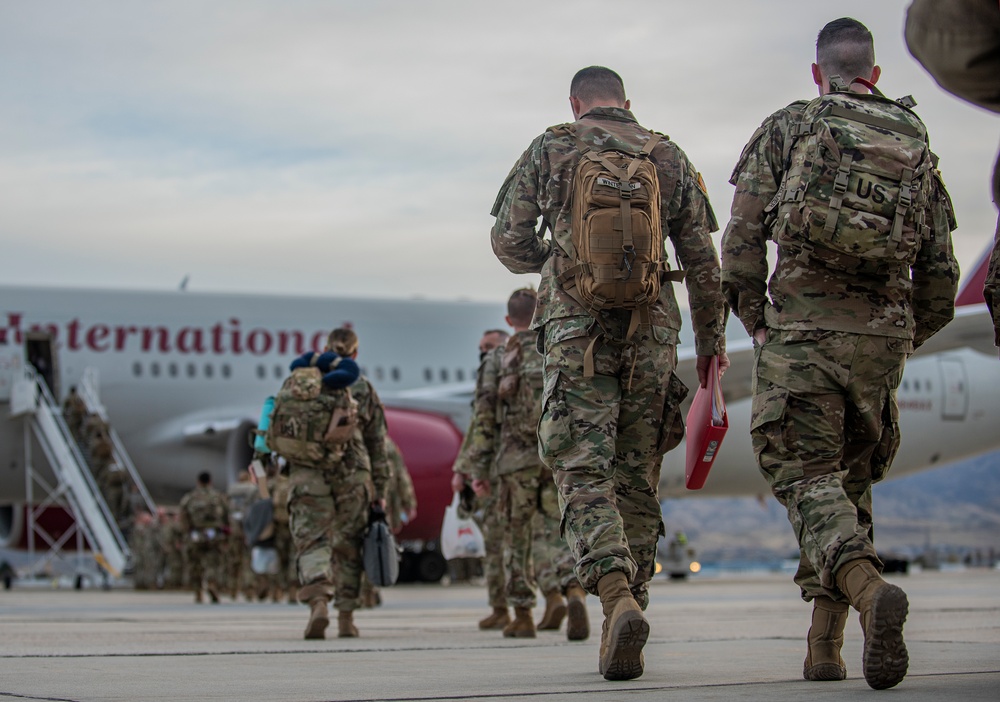 Idaho Army National Guard deploys to Southwest Asia