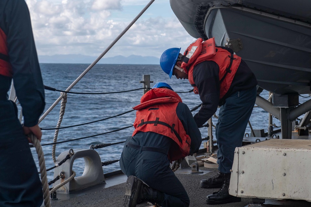 USS Higgins man overboard drill