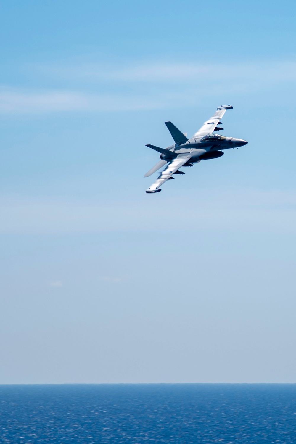 USS Carl Vinson (CVN 70) Conducts Flight Operations in South China Sea