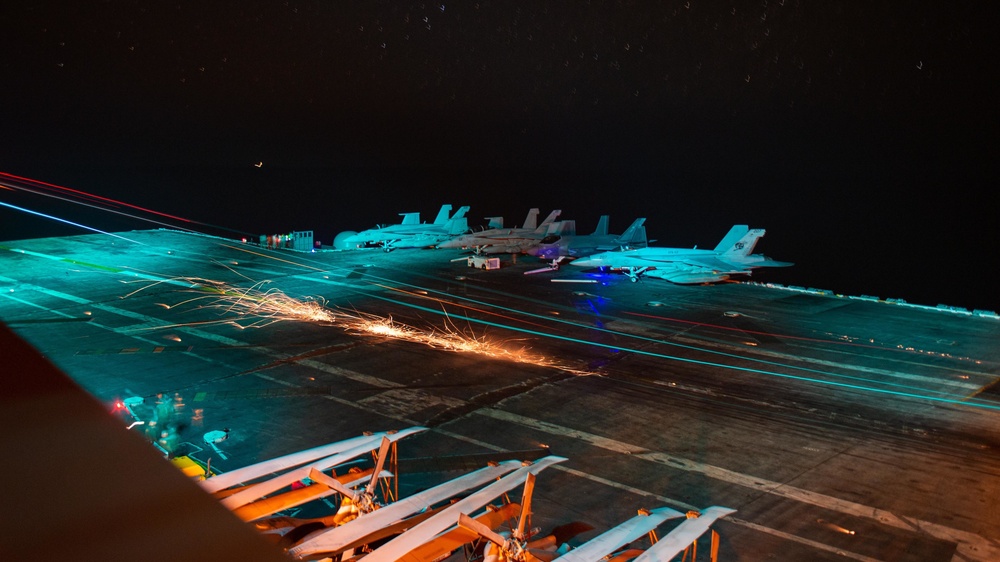 USS Carl Vinson (CVN 70) Conducts Night-Time Flight Operations