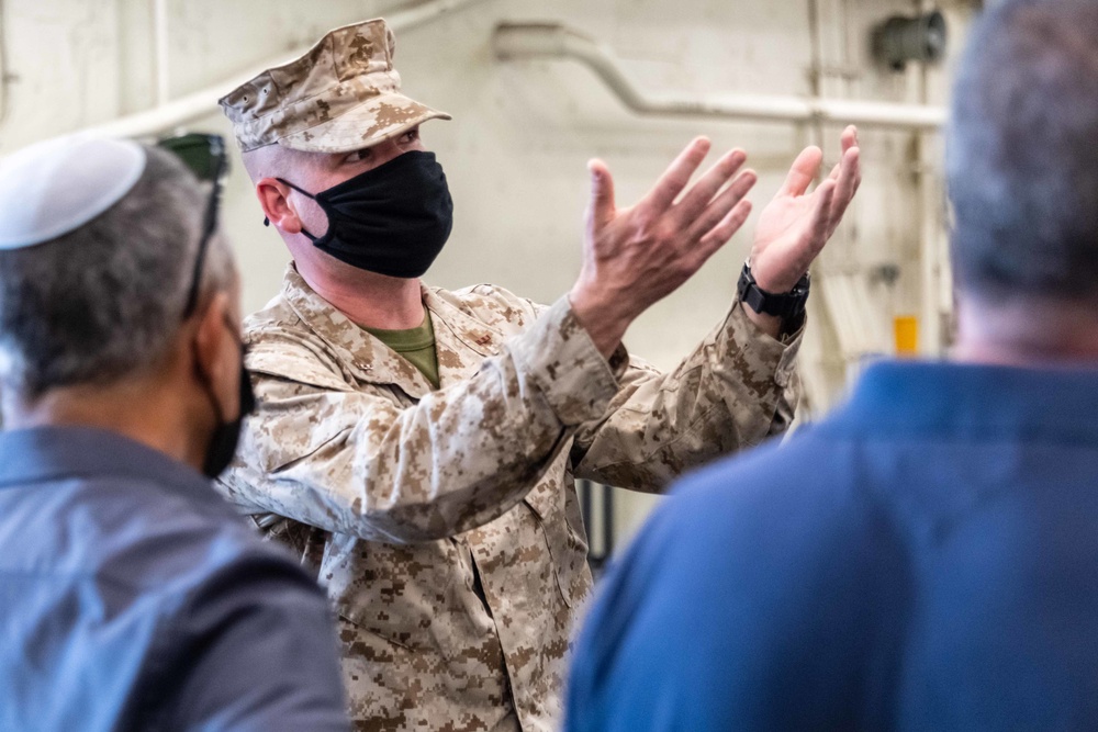 USS Portland (LPD 27) Hosts Israeli Force Protection Personnel