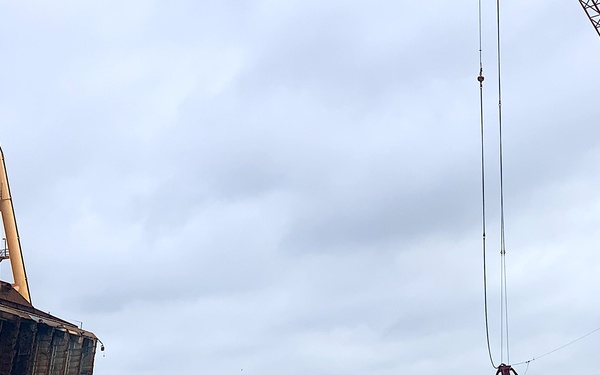 Debris removal operations inside the EPB